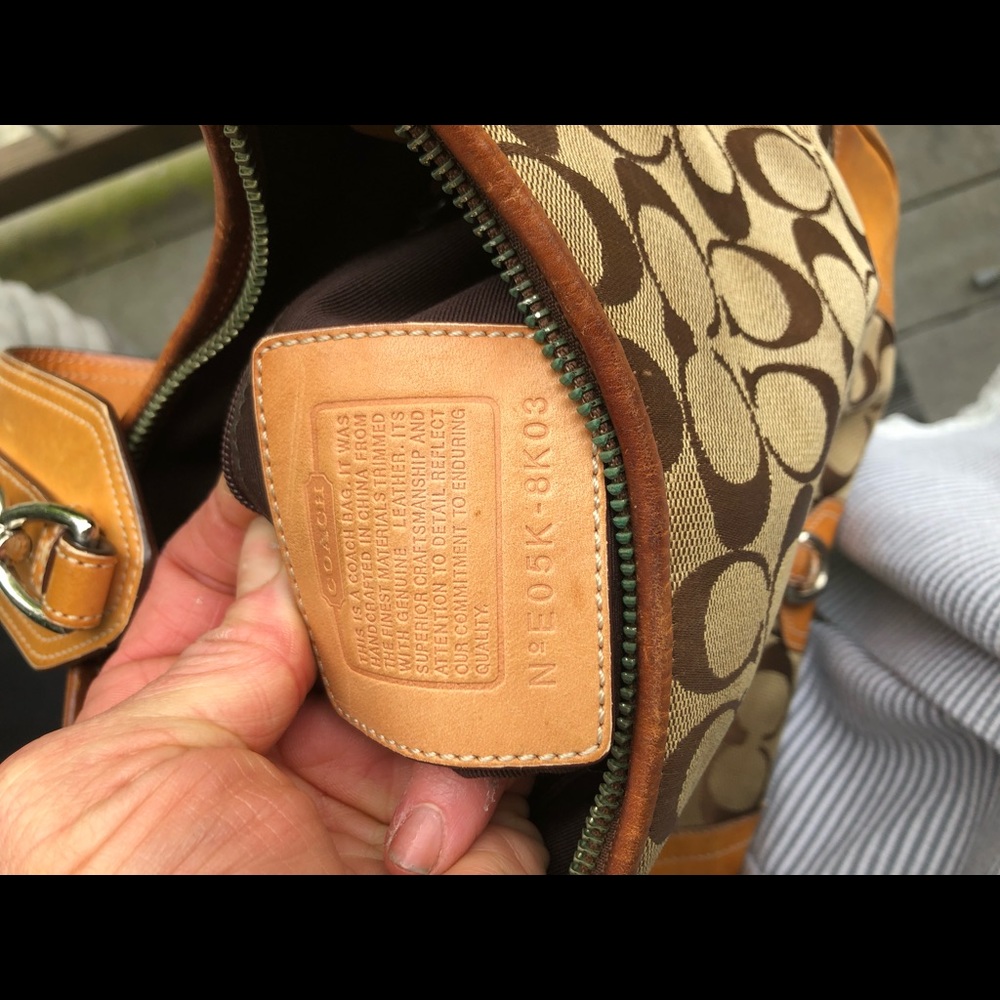 Coach purse - Picture 3 of 5